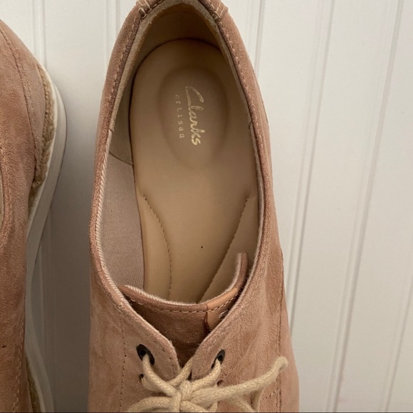 COMFORTABLE CLARKS OXFORD SHOES - Picture 4 of 12